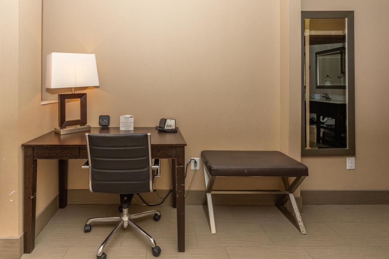 Comfort Suites Houston West At Clay Road Esterno foto